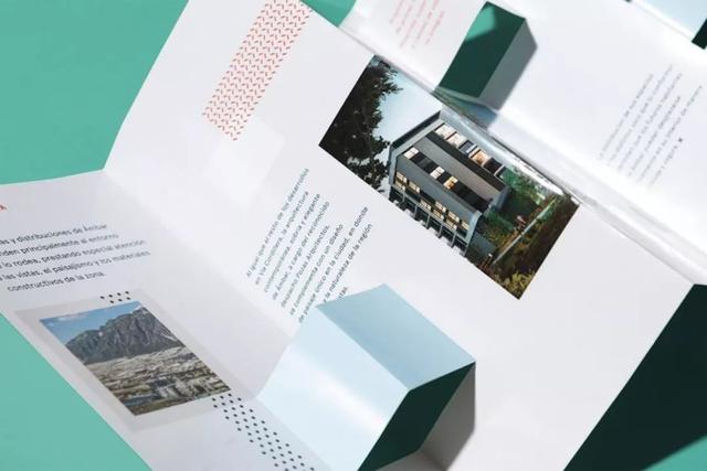 你造么？折頁設計的6種版式  第23張